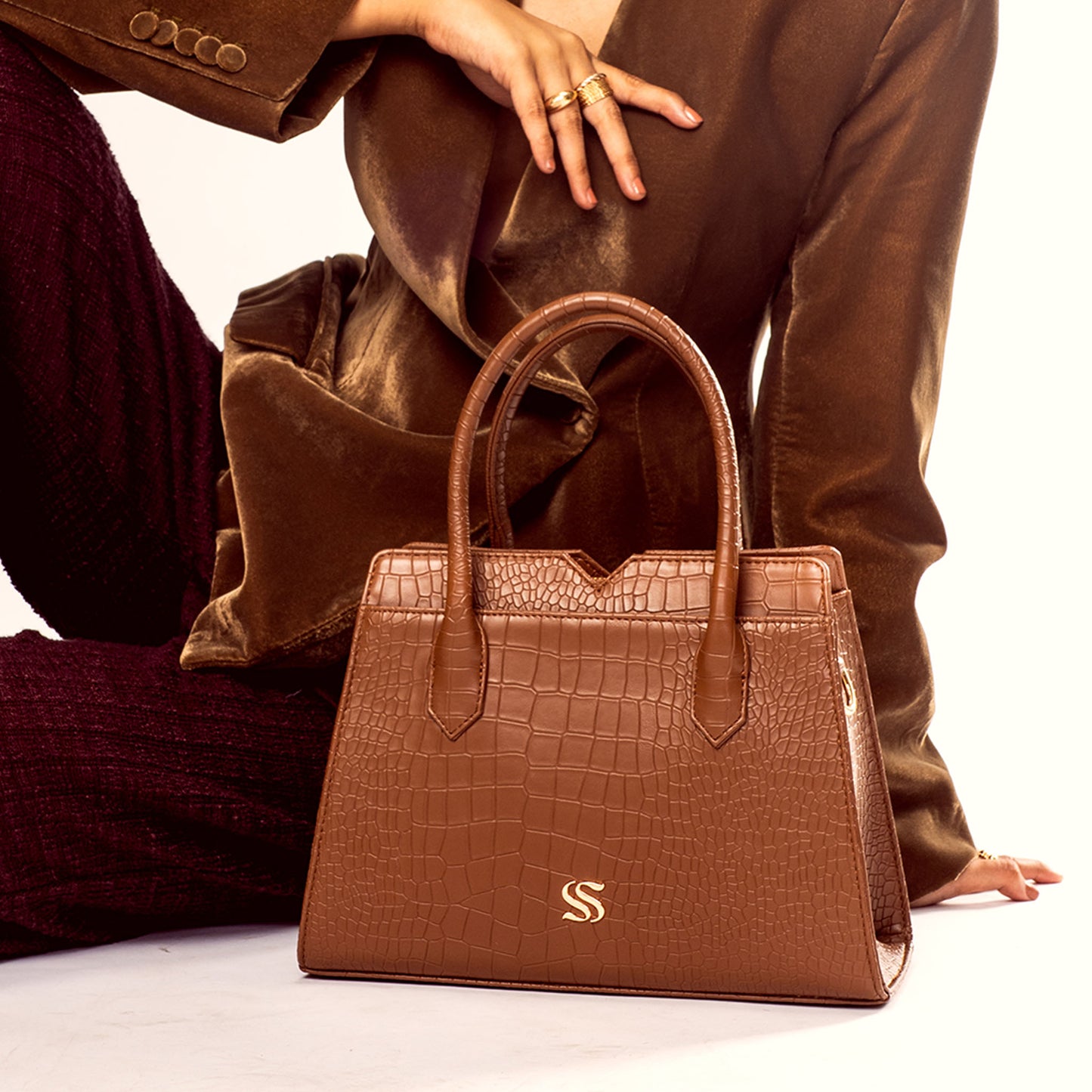 Mocha Elegance Poise Handbag